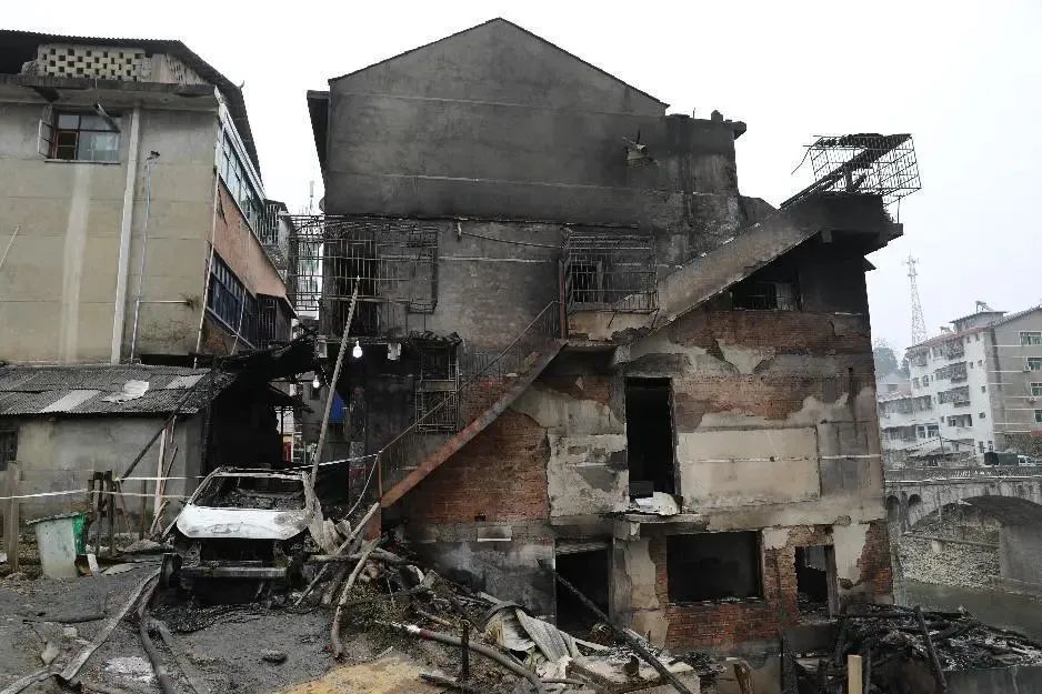 经营性自建房发生火灾,谁有责任,怎么追究?(图1) 经营性自建房发生火灾,谁有责任,怎么追究?(图1)