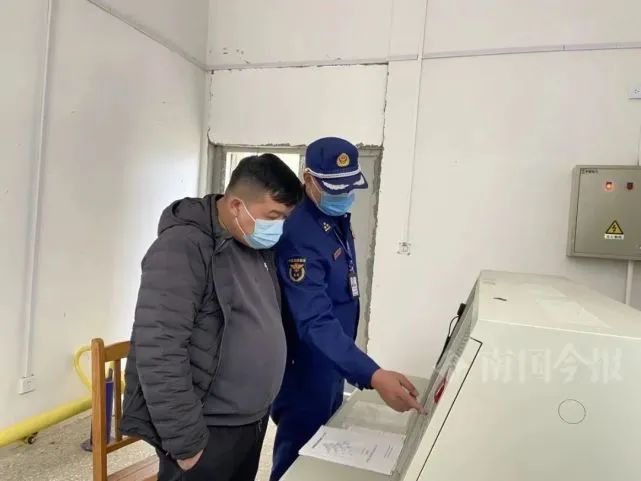 消防控制室无人值班,物业公司被罚款!(图1) 消防控制室无人值班,物业公司被罚款!(图1)